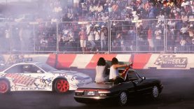 Hot Girls Spinning Cars – Wheelz N Smoke